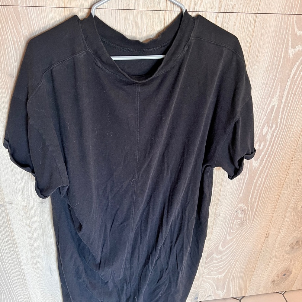 Classic Black T-Shirt Dress with Pocket - Picture 4 of 4